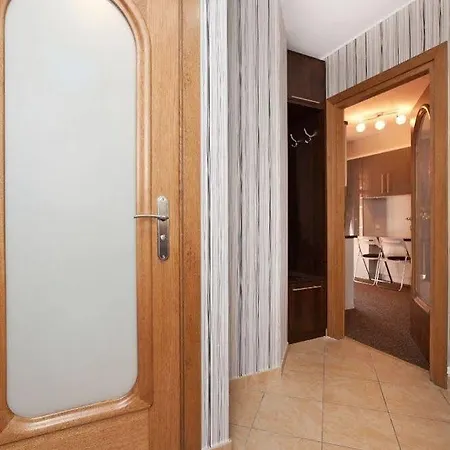 Bianca By Renters Apartment